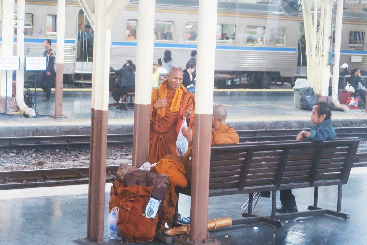 【泰國|大城】鐵道之旅!曼谷到大城Ayutthaya的火車交 【泰國|大城】鐵道之旅!曼谷到大城Ayutthaya的火車交