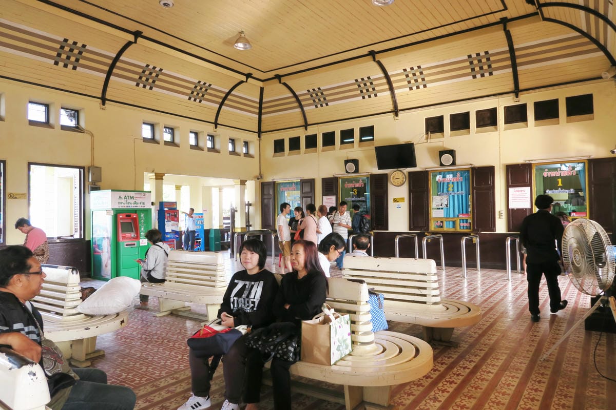 【泰國|大城】鐵道之旅!曼谷到大城Ayutthaya的火車交 【泰國|大城】鐵道之旅!曼谷到大城Ayutthaya的火車交