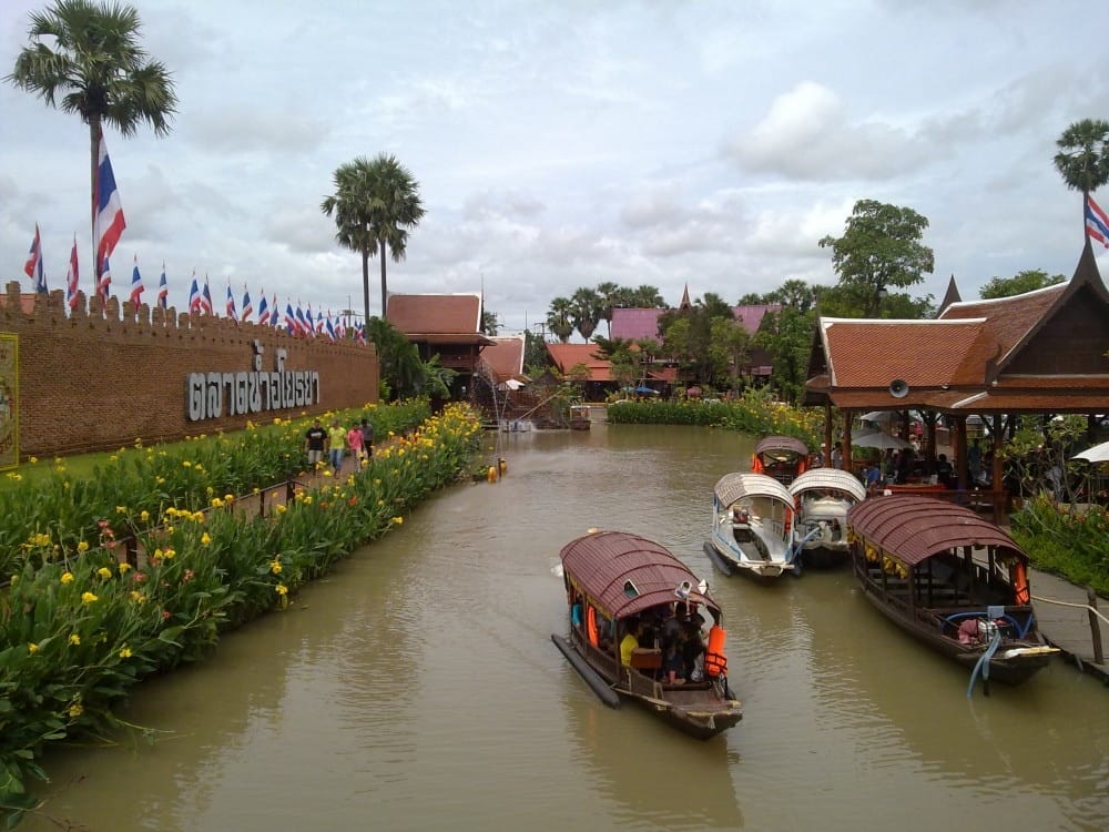 Ayutthaya Floating Market 阿育陀耶水上市場(圖片取自http:%2F%2Fdonmueangairportthai.com) Ayutthaya Floating Market 阿育陀耶水上市場(圖片取自http:%2F%2Fdonmueangairportthai.com)