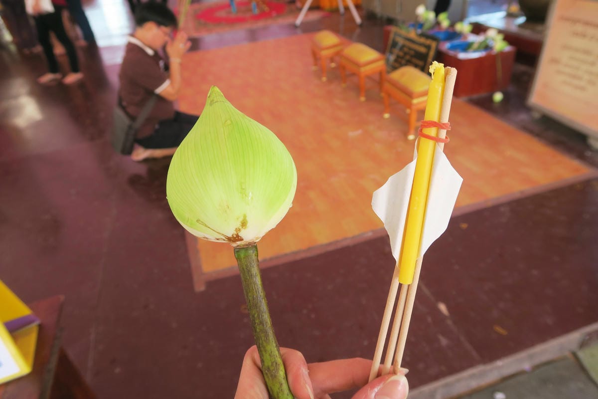 【泰國|大城】三大步驟教你如何在泰國拜佛!親身體驗最當地的傳 【泰國|大城】三大步驟教你如何在泰國拜佛!親身體驗最當地的傳
