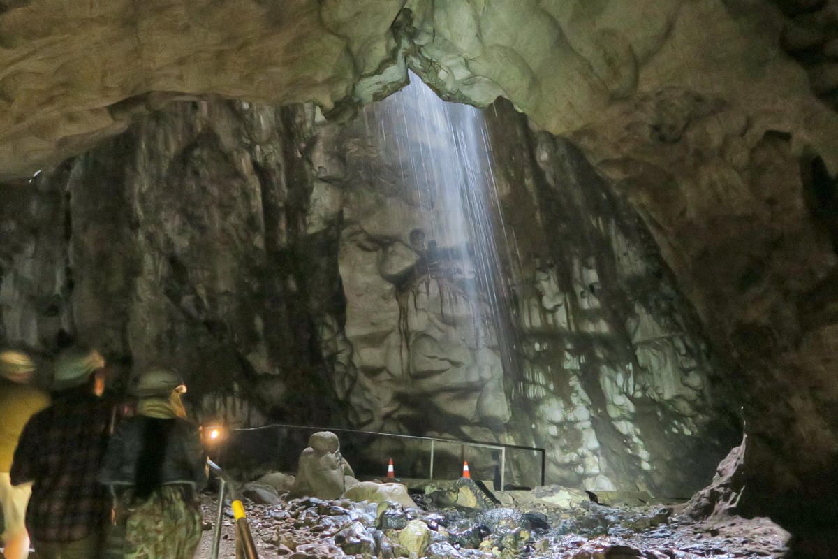 【馬來西亞|吉隆坡】黑洞Dark Cave 緊鄰印度教聖地黑 【馬來西亞|吉隆坡】黑洞Dark Cave 緊鄰印度教聖地黑