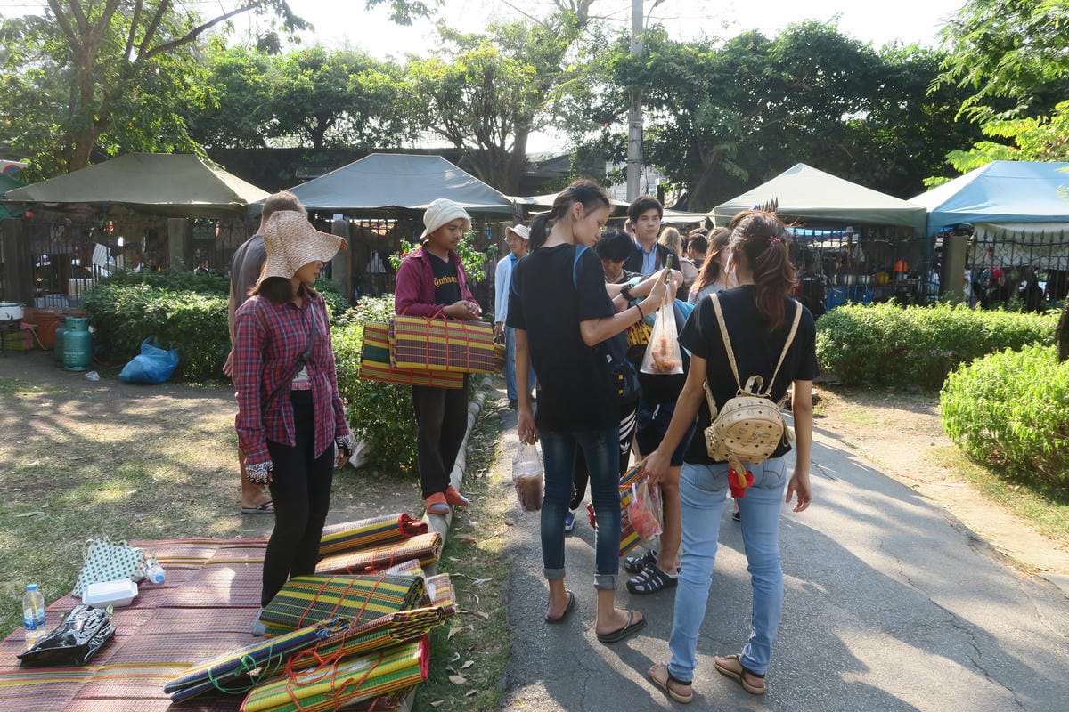 【泰國|曼谷】洽圖洽周末市集 - 逛世界最大觀光市集必知的十 【泰國|曼谷】洽圖洽周末市集 - 逛世界最大觀光市集必知的十