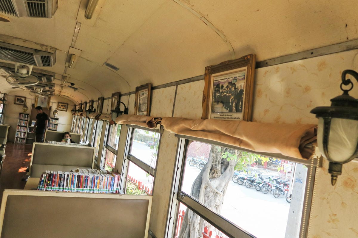 【泰國|華欣】華欣火車站附近最好拍的景點!火車圖書館Trai 【泰國|華欣】華欣火車站附近最好拍的景點!火車圖書館Trai