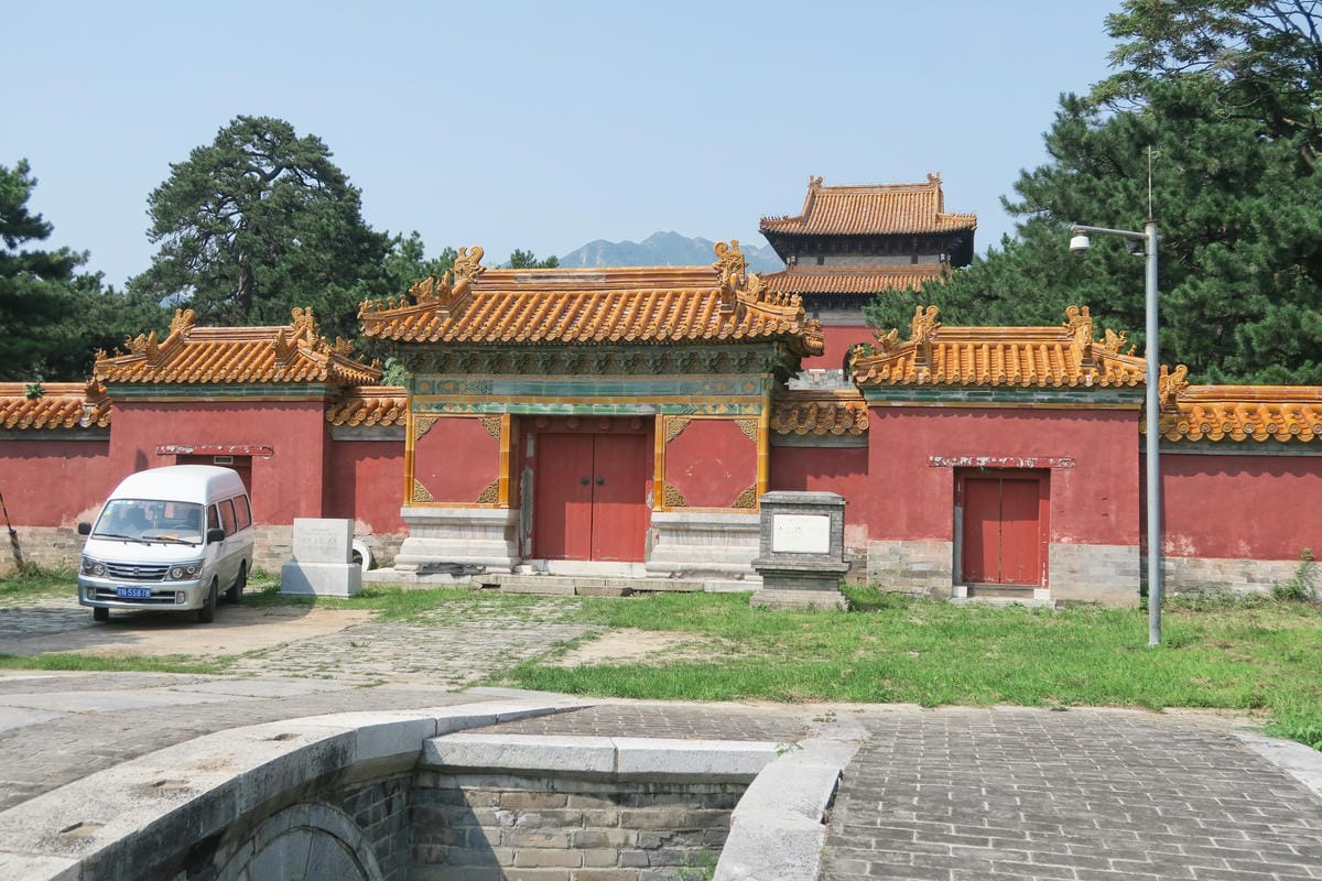 【北京自由行】深度旅遊 走遍明十三陵!神路+定陵+長陵+其他 【北京自由行】深度旅遊 走遍明十三陵!神路+定陵+長陵+其他