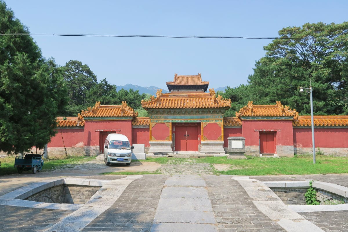 【北京自由行】深度旅遊 走遍明十三陵!神路+定陵+長陵+其他 【北京自由行】深度旅遊 走遍明十三陵!神路+定陵+長陵+其他