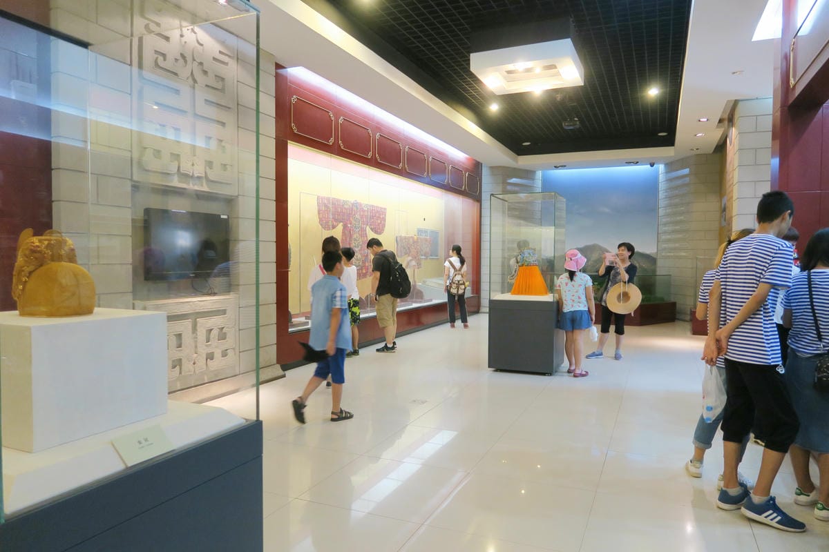 【北京自由行】明十三陵- 定陵 歷時四百年的明代地下宮殿探索