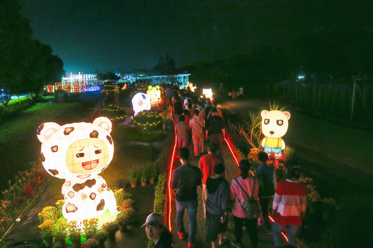 【台灣|彰化】彰化溪州公園(費茲洛公園) 親子散心.情侶談天 【台灣|彰化】彰化溪州公園(費茲洛公園) 親子散心.情侶談天