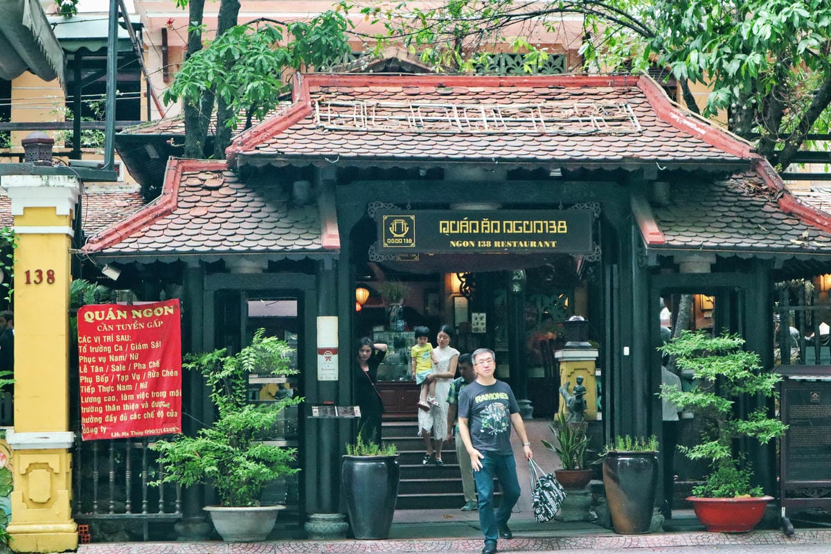 【越南|胡志明】十大美食餐廳推薦!越南在地料理+經典甜品店+ 【越南|胡志明】十大美食餐廳推薦!越南在地料理+經典甜品店+