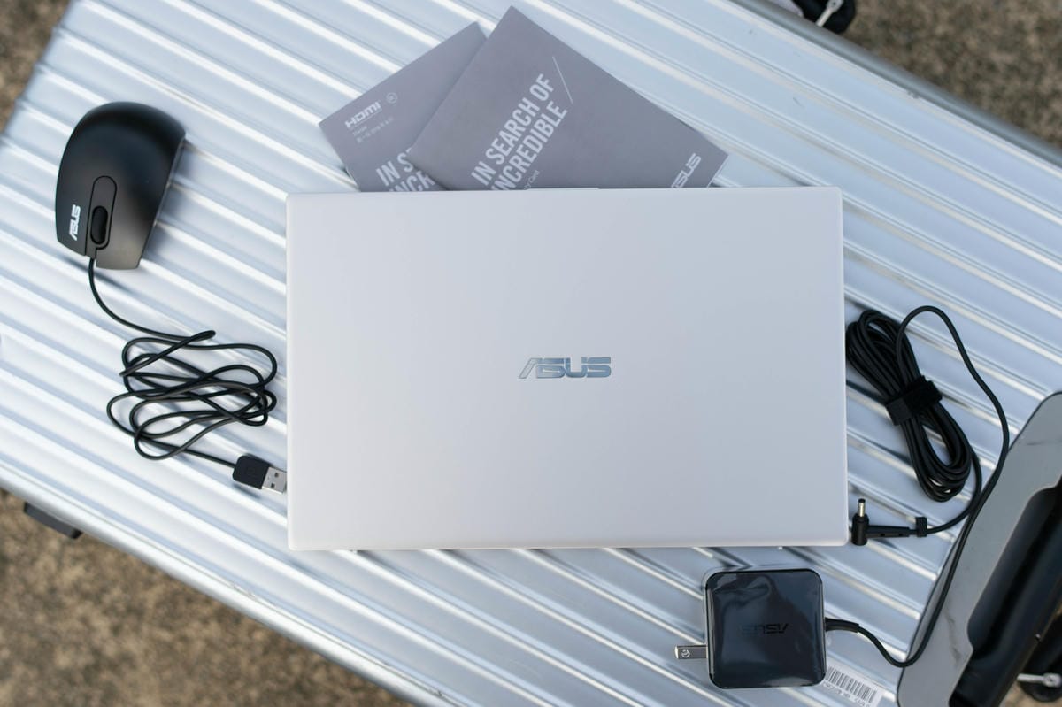 【ASUS】關於創作這條路 - 旅行好夥伴 ASUS Viv 【ASUS】關於創作這條路 - 旅行好夥伴 ASUS Viv