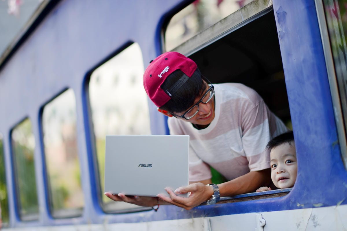 【ASUS】關於創作這條路 - 旅行好夥伴 ASUS Viv 【ASUS】關於創作這條路 - 旅行好夥伴 ASUS Viv