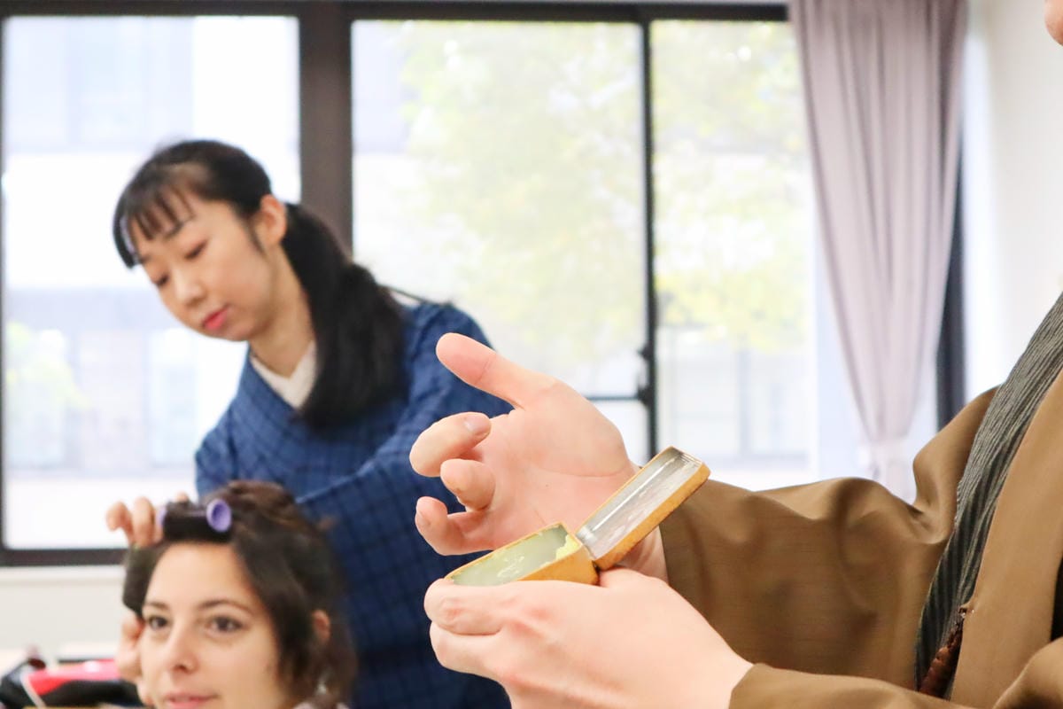【日本|文化】江戶時代的記憶:日本髮(Nihongami)。 【日本|文化】江戶時代的記憶:日本髮(Nihongami)。