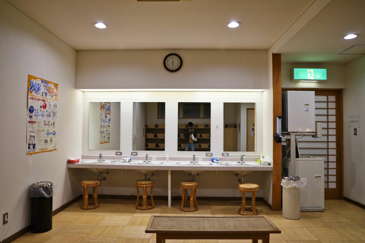 【日本|秋田】不只泡乳頭溫泉!住宿竟可日本酒飲み放題?深入你 【日本|秋田】不只泡乳頭溫泉!住宿竟可日本酒飲み放題?深入你