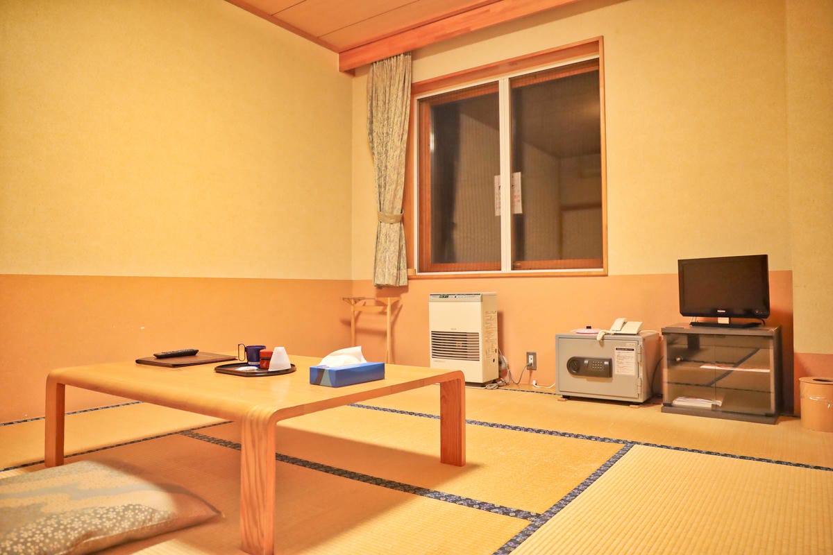 【日本|秋田】不只泡乳頭溫泉!住宿竟可日本酒飲み放題?深入你 【日本|秋田】不只泡乳頭溫泉!住宿竟可日本酒飲み放題?深入你