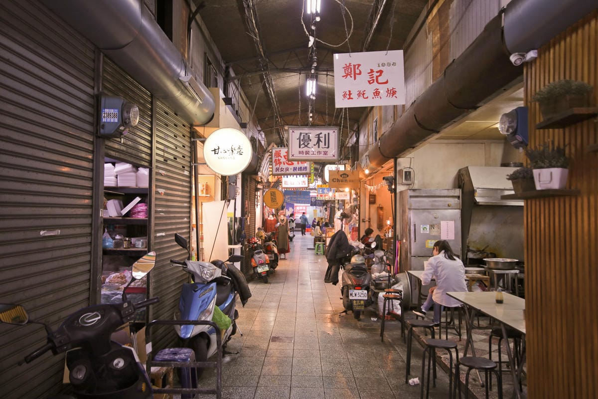 【台南自由行】不再只去國華街!在地人推薦4間百年傳統市場+台 【台南自由行】不再只去國華街!在地人推薦4間百年傳統市場+台