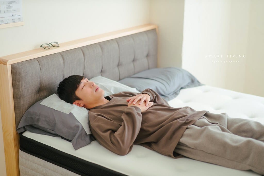 覺醒家居 Awake Living 無壓力試躺 覺醒家居 Awake Living 無壓力試躺