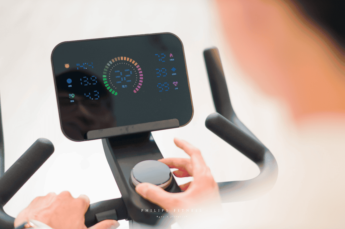 【PHILIPS】都市日常的私人健身空間：飛利浦光學智發電飛
