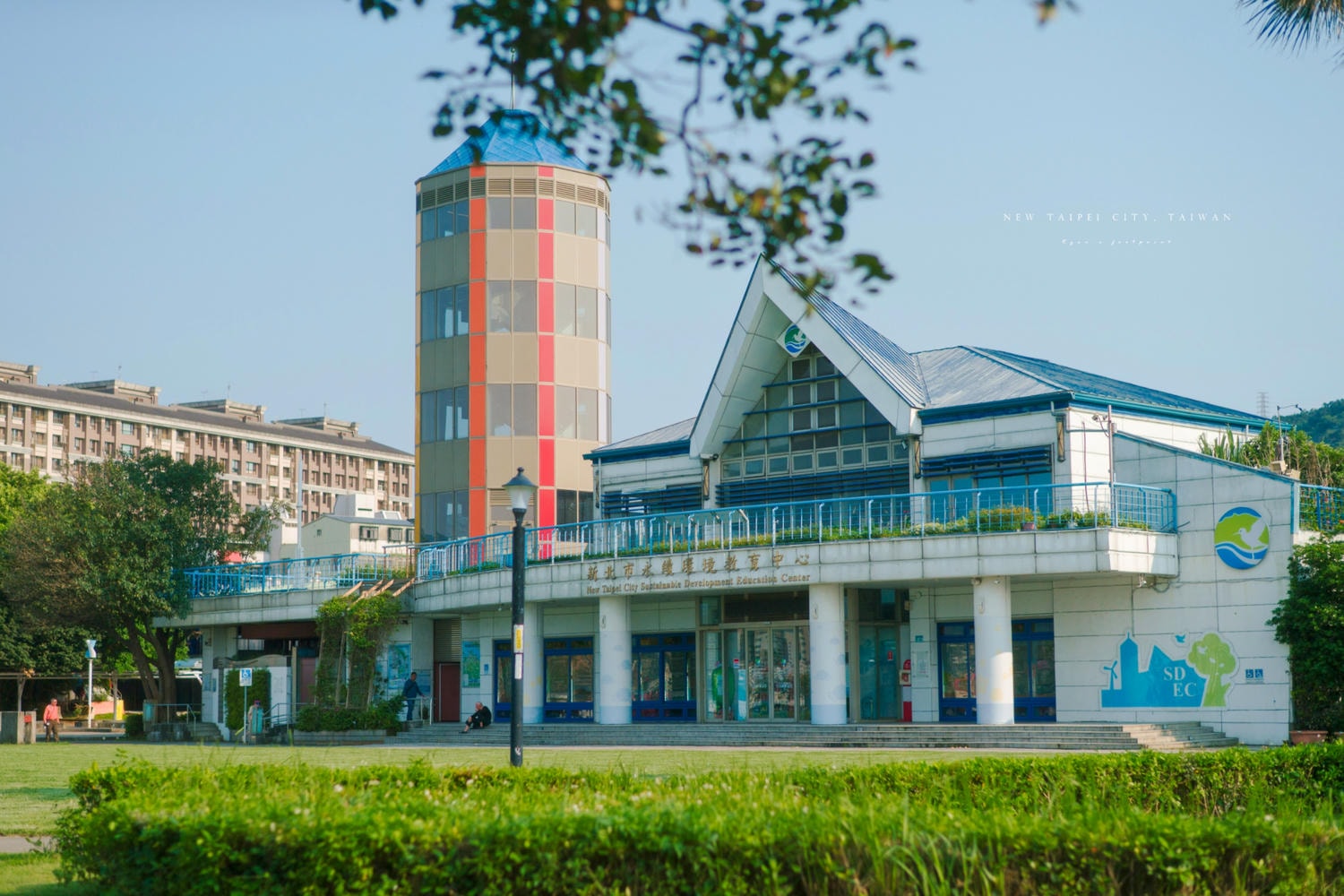 【新北】在風的縫隙裡，感受土地的呼吸：一趟屬於新北的機車環保小旅行｜騎上定檢後的機車 旅行鶯歌. 樹林. 五股. 板橋. 八里